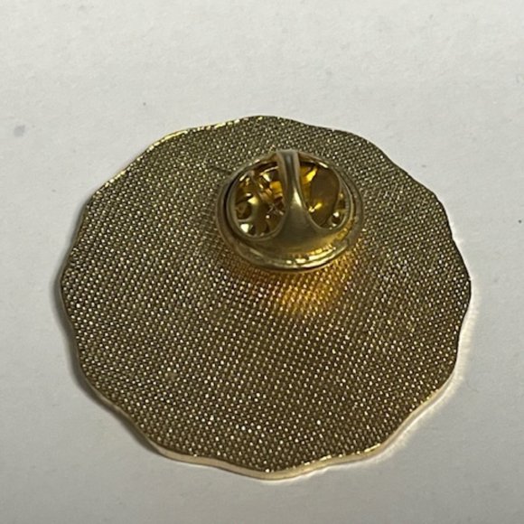 2013 SAHIB Ringmaster Red Hat Lapel Hat Pin 1.25" - Picture 5 of 7